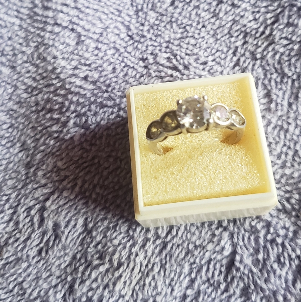 925 Ring